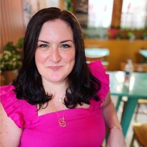 Meet your Posher, Lisa